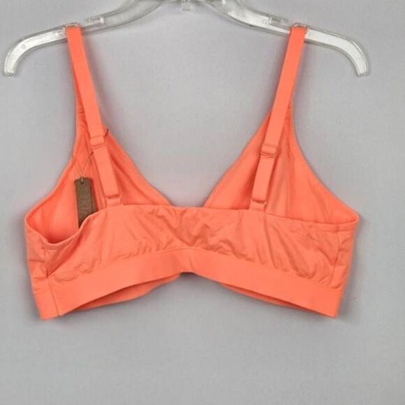 SKIMS CROSS FRONT BRA NWT - Picture 4 of 9